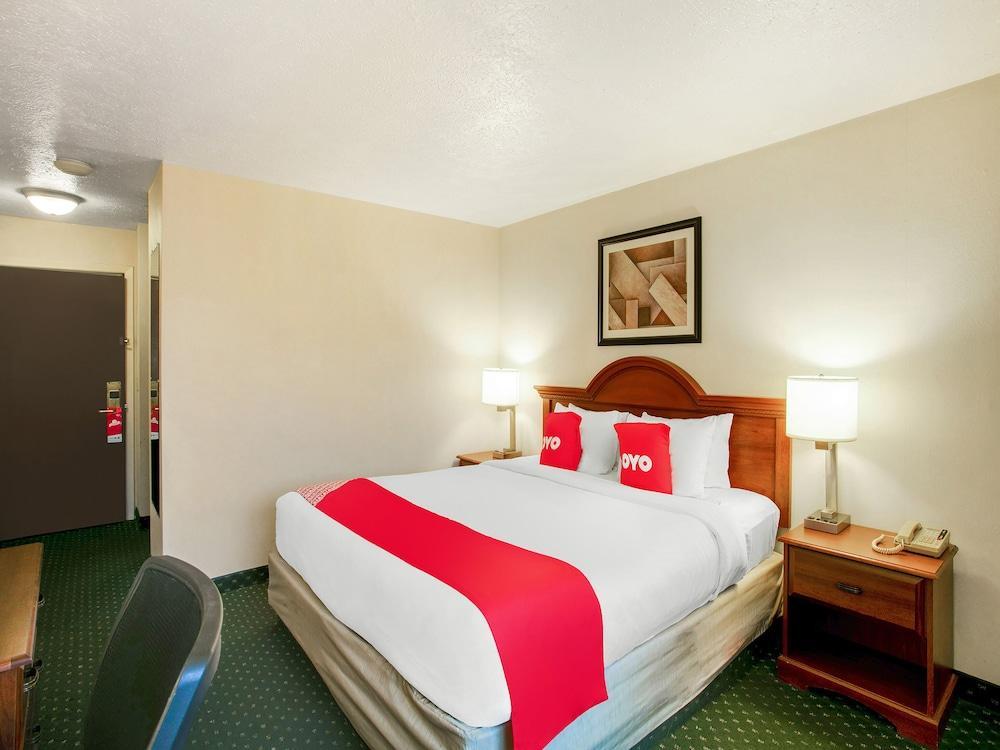 Oyo Hotel Spokane North Ngoại thất bức ảnh